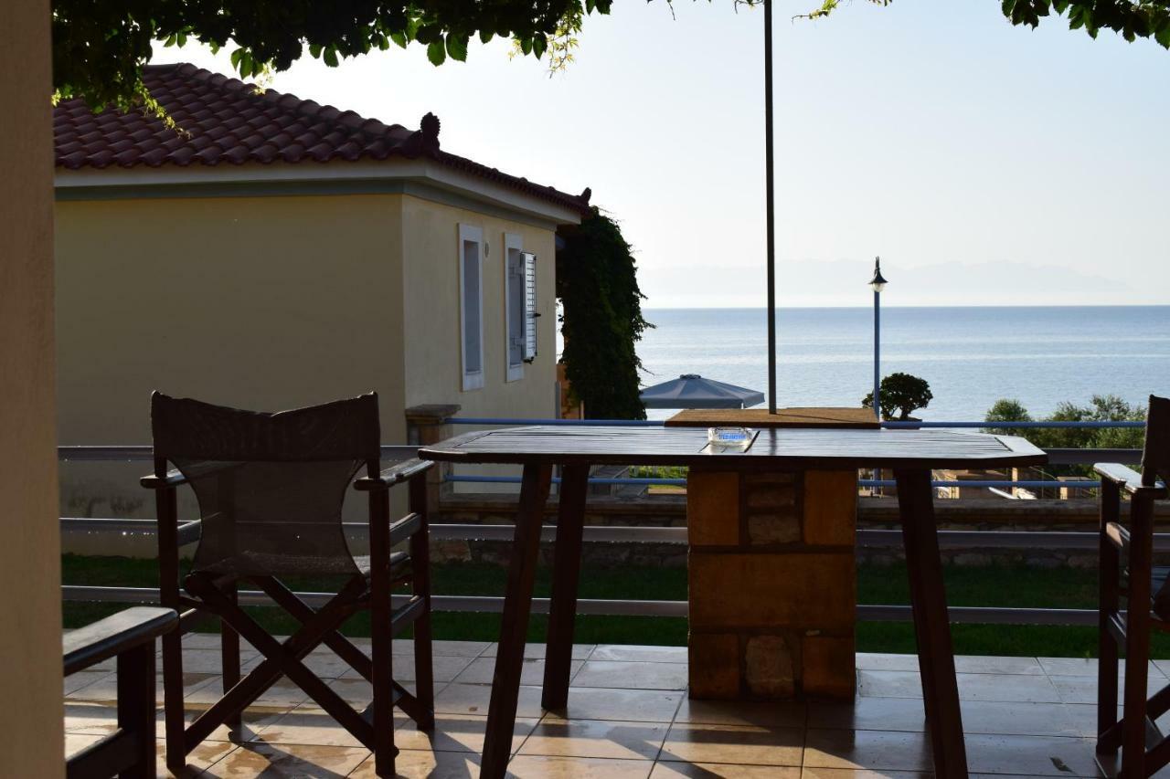 Alexandros Seaside Family Apartments & Villas - Paradise, 7' From Petalidi Kalamaki  Luaran gambar